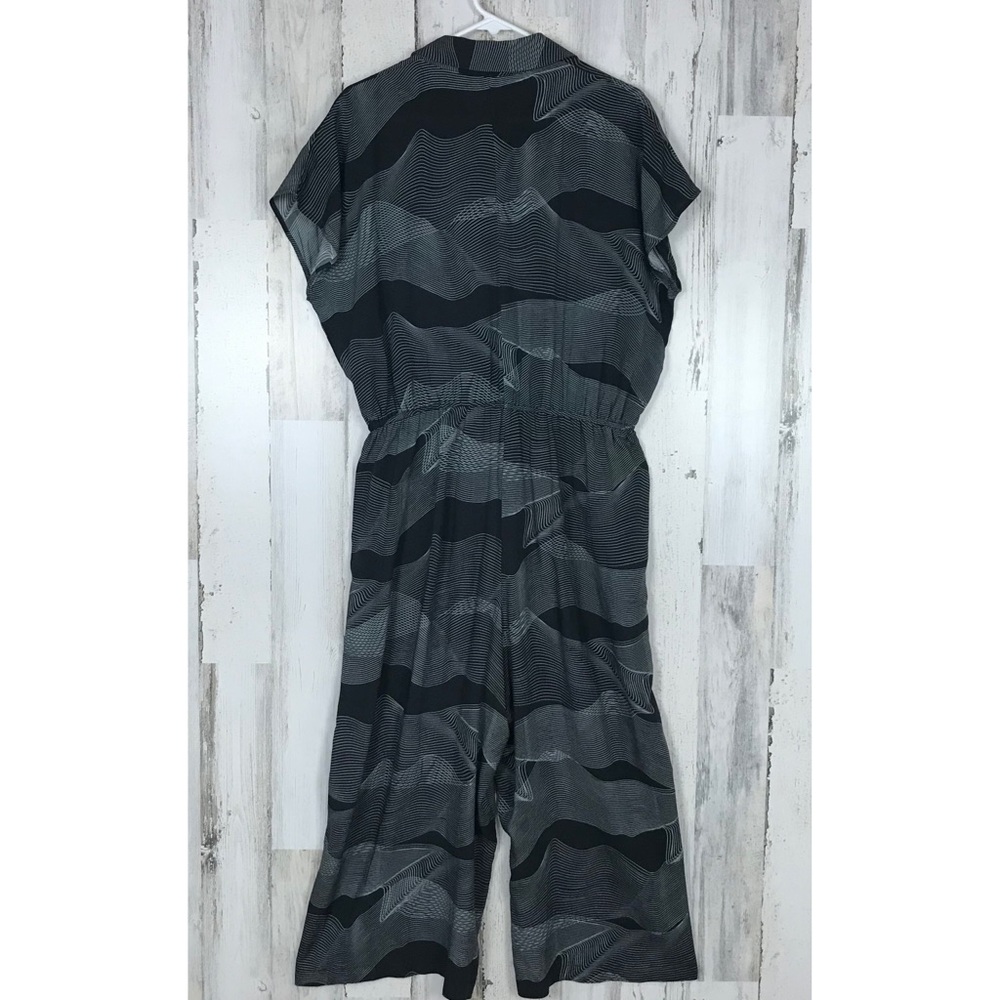 Corey Lynn Calter Black & Gray Patterned Jumpsuit - Picture 7 of 7